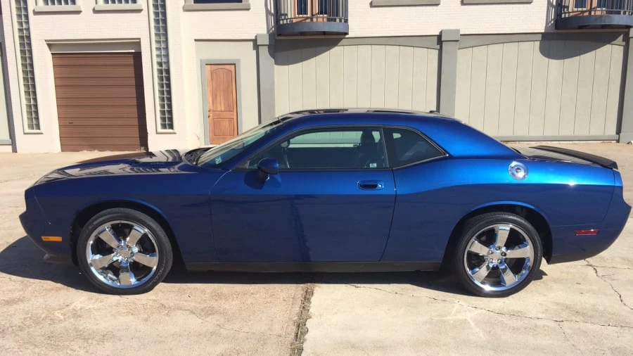 2010 Dodge Challenger 3rd Gen - Image 2 of 12