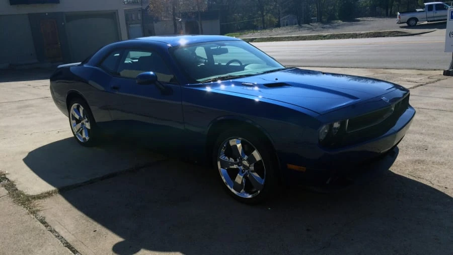 2010 Dodge Challenger 3rd Gen - Image 11 of 12