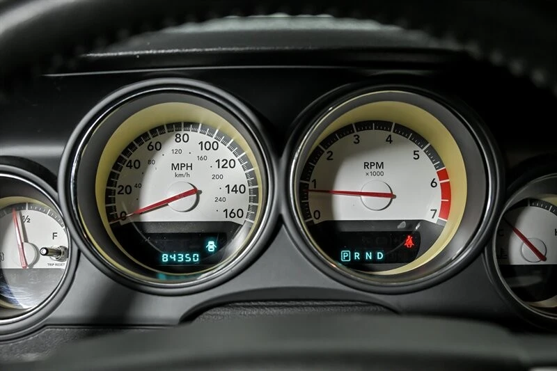 2010 Dodge Challenger 3rd Gen - Image 20 of 27