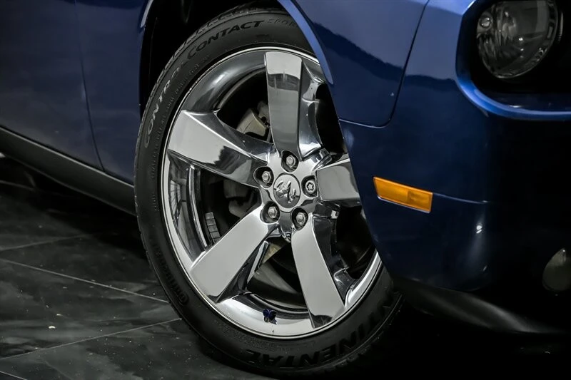 2010 Dodge Challenger 3rd Gen - Image 3 of 27