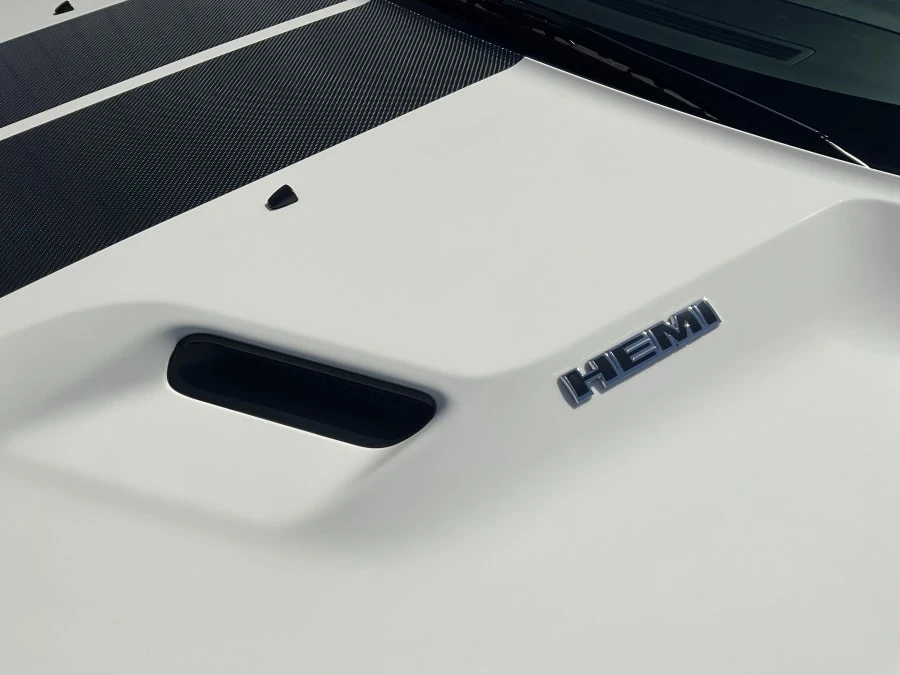 2010 Dodge Challenger 3rd Gen - Image 9 of 24