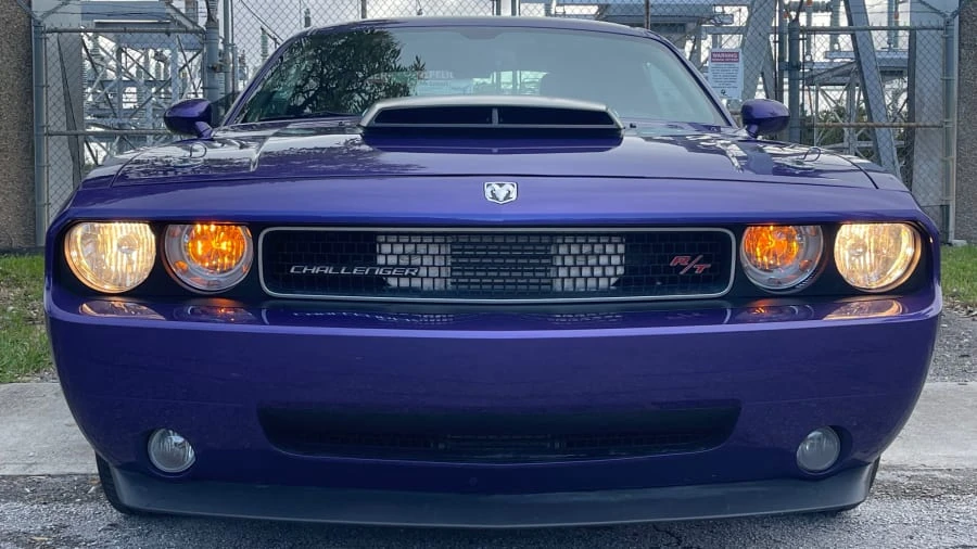 2010 Dodge Challenger 3rd Gen - Image 14 of 26