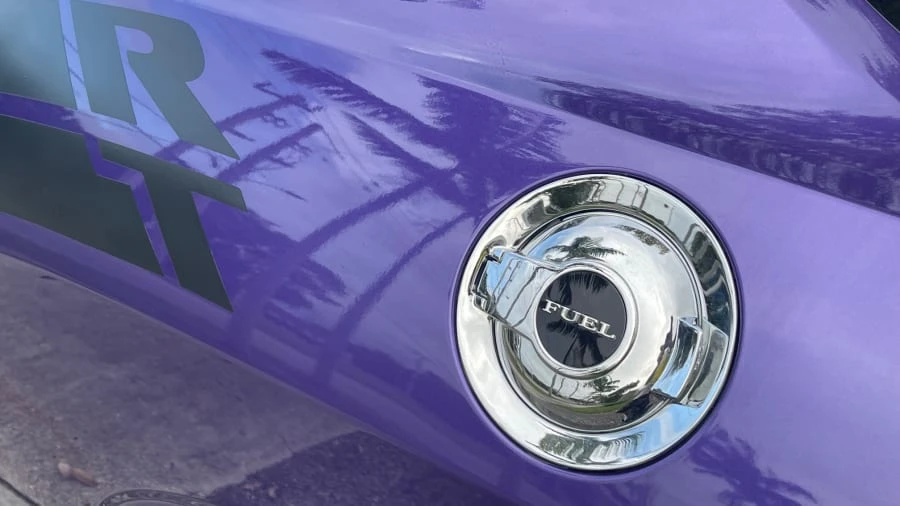 2010 Dodge Challenger 3rd Gen - Image 19 of 26