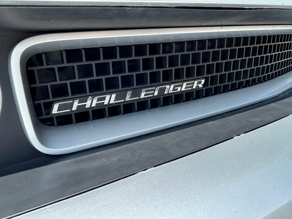 2010 Dodge Challenger 3rd Gen - Image 23 of 31