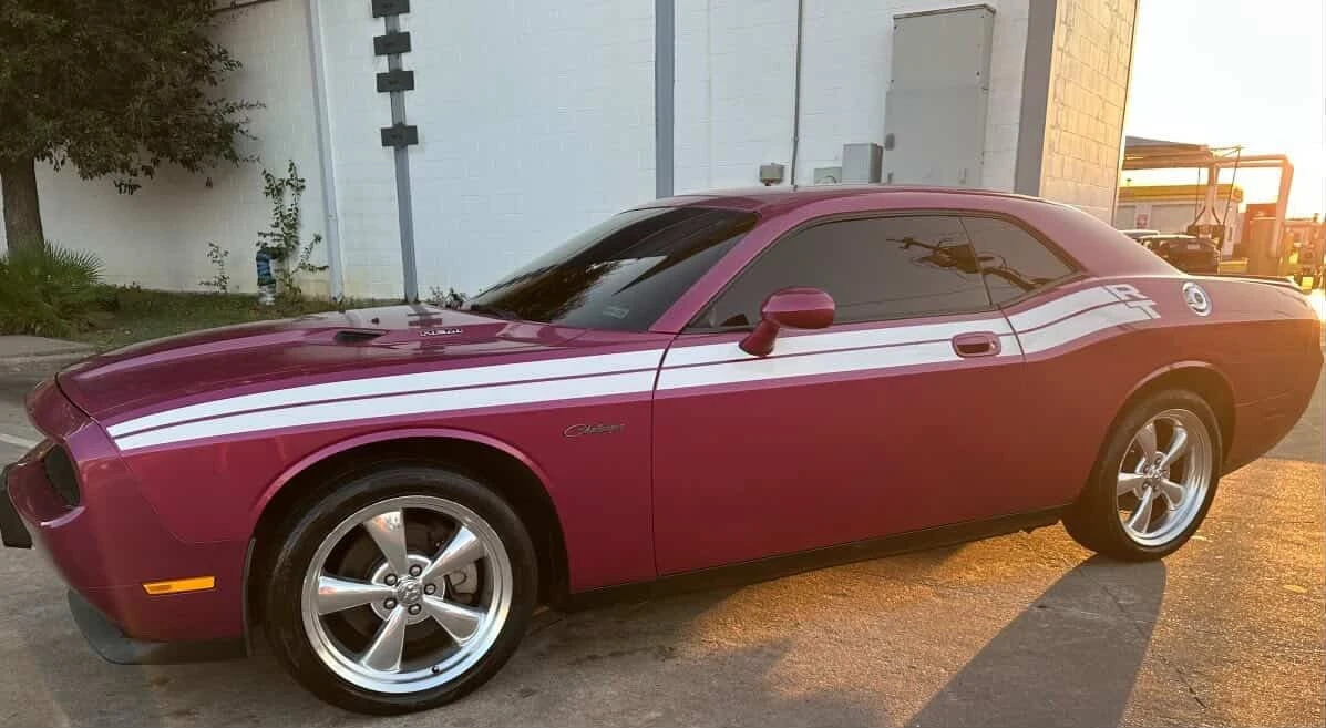 2010 Dodge Challenger 3rd Gen - Image 7 of 31