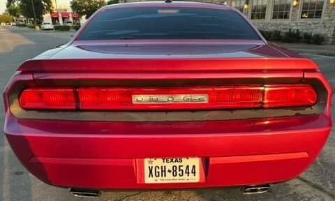 2010 Dodge Challenger 3rd Gen - Image 21 of 31