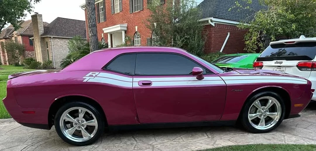 2010 Dodge Challenger 3rd Gen - Image 16 of 31