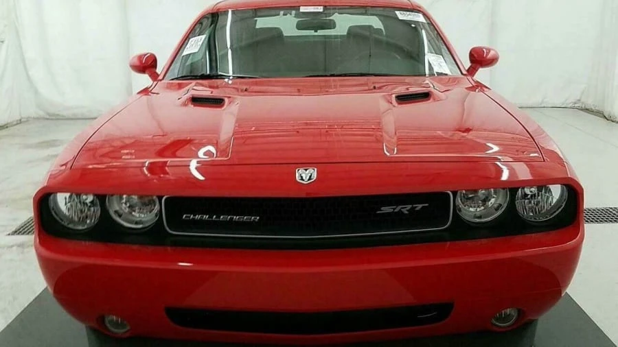 2010 Dodge Challenger 3rd Gen - Image 9 of 13