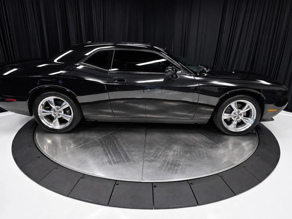 2010 Dodge Challenger 3rd Gen - Image 5 of 31