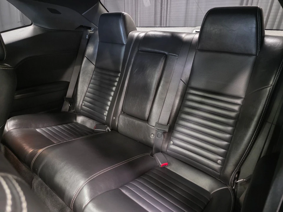 2010 Dodge Challenger 3rd Gen - Image 28 of 31