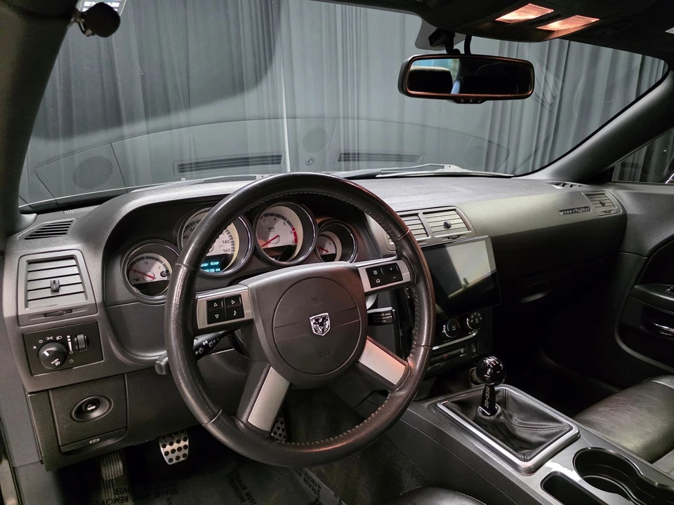 2010 Dodge Challenger 3rd Gen - Image 29 of 31