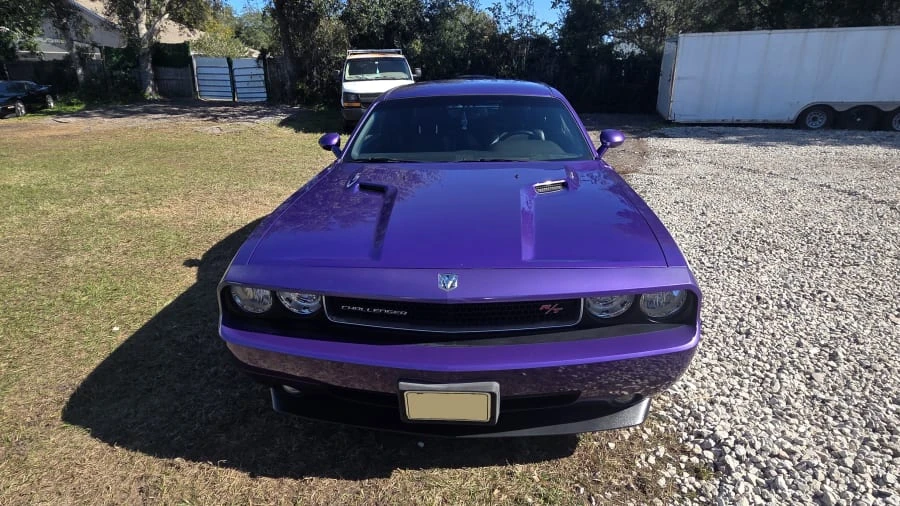 2010 Dodge Challenger 3rd Gen - Image 2 of 18