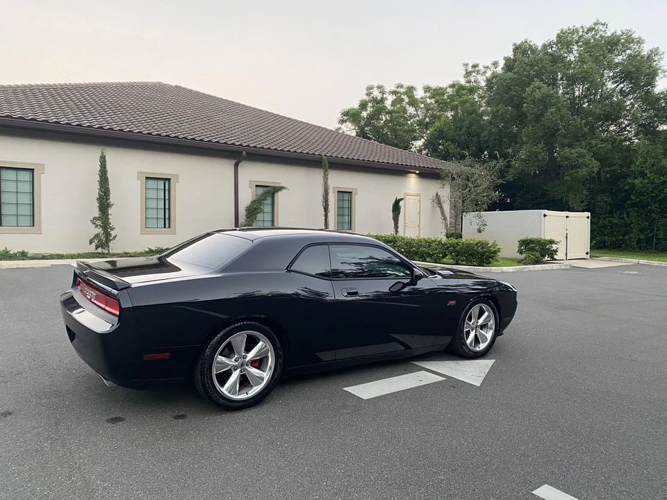 2010 Dodge Challenger 3rd Gen - Image 26 of 31