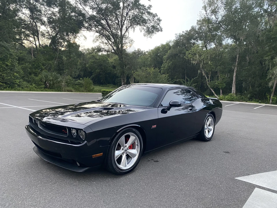 2010 Dodge Challenger 3rd Gen - Image 12 of 31
