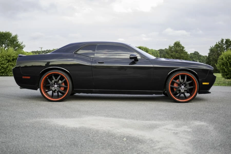 2010 Dodge Challenger 3rd Gen - Image 11 of 12