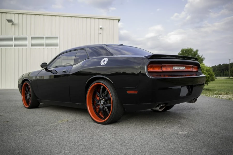 2010 Dodge Challenger 3rd Gen - Image 3 of 12