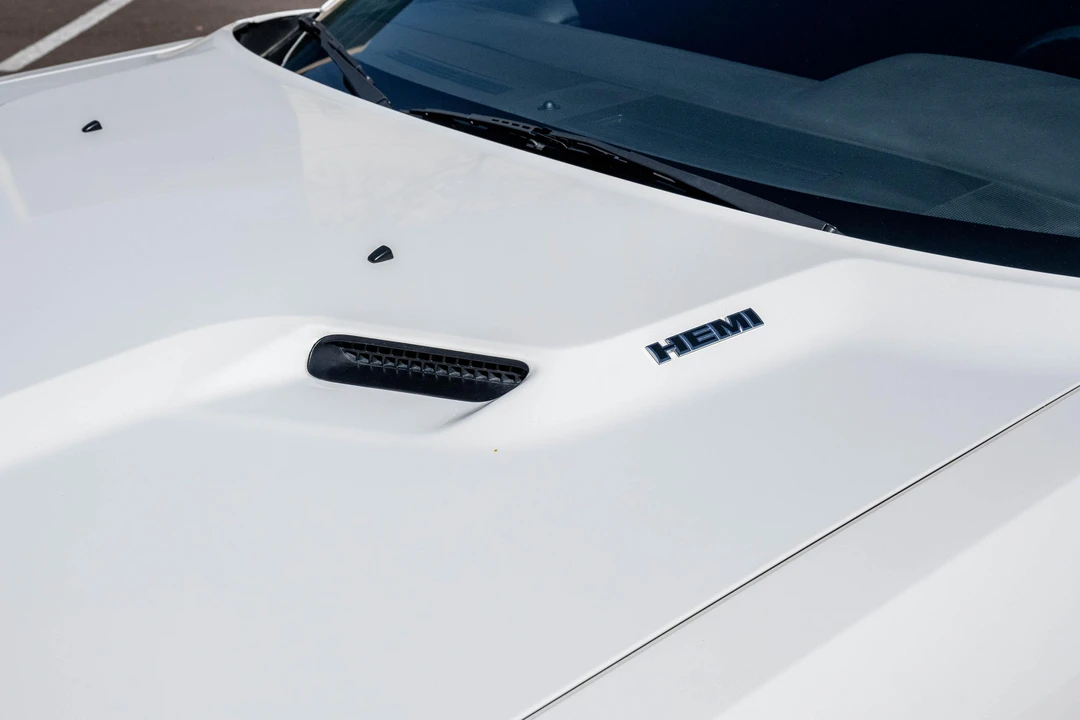 2010 Dodge Challenger 3rd Gen - Image 28 of 31