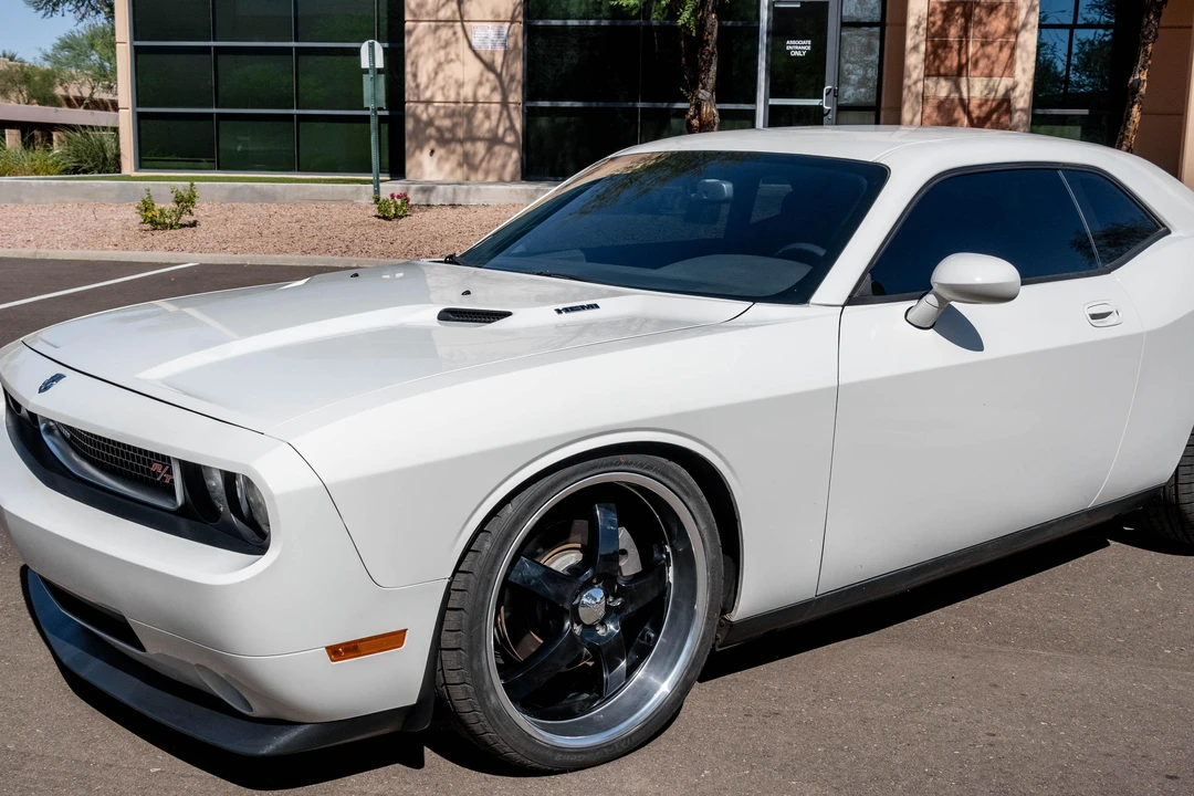 2010 Dodge Challenger 3rd Gen - Image 27 of 31