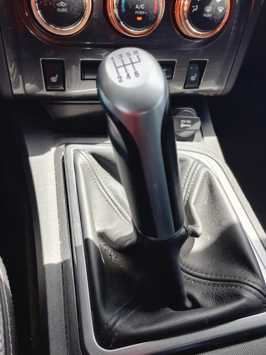 2010 Dodge Challenger 3rd Gen - Image 14 of 21