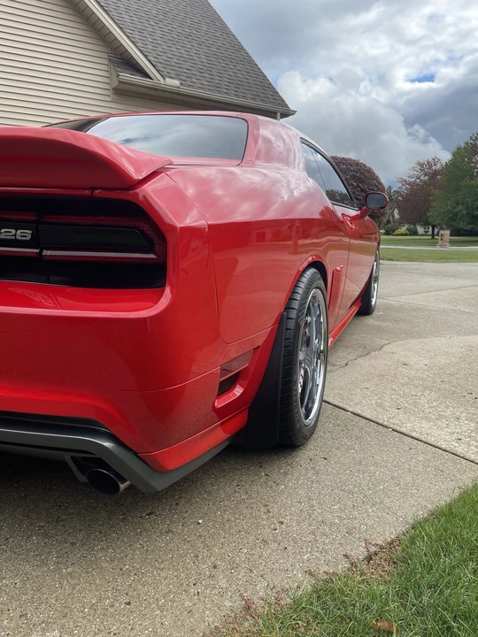 2010 Dodge Challenger 3rd Gen - Image 14 of 24