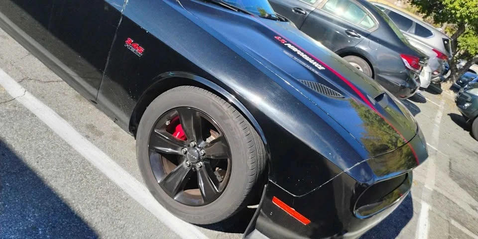 2010 Dodge Challenger 3rd Gen - Image 4 of 6