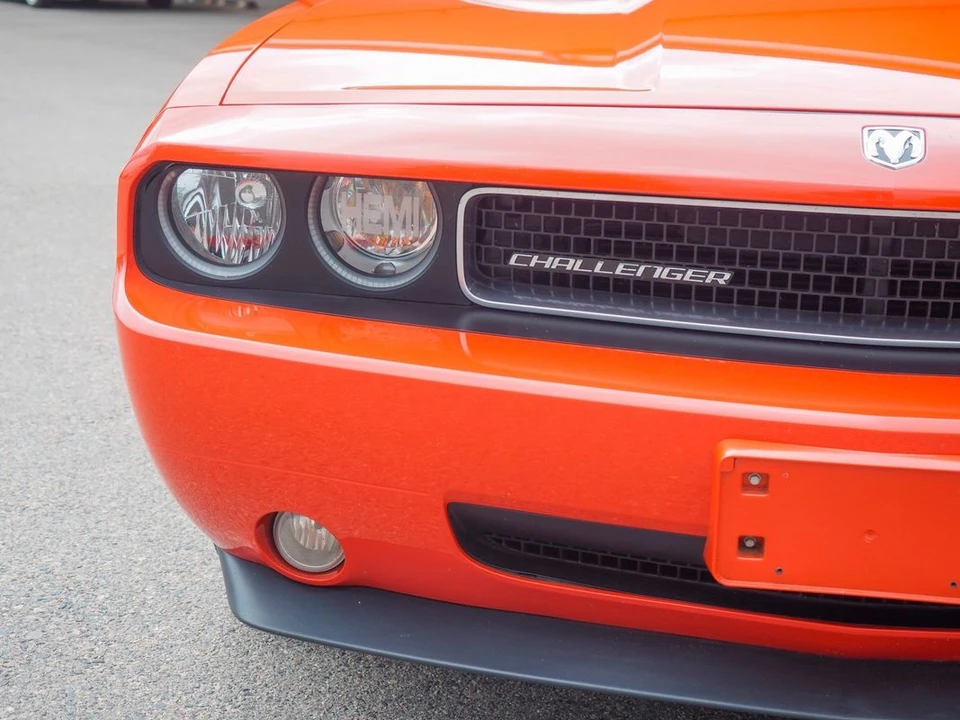 2010 Dodge Challenger 3rd Gen - Image 22 of 31