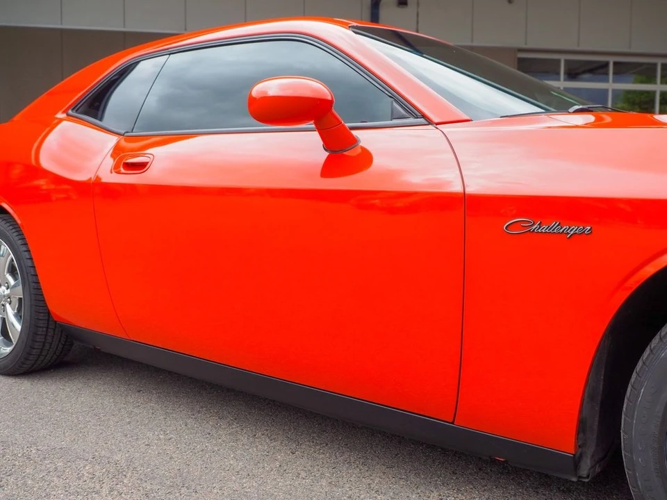 2010 Dodge Challenger 3rd Gen - Image 14 of 31