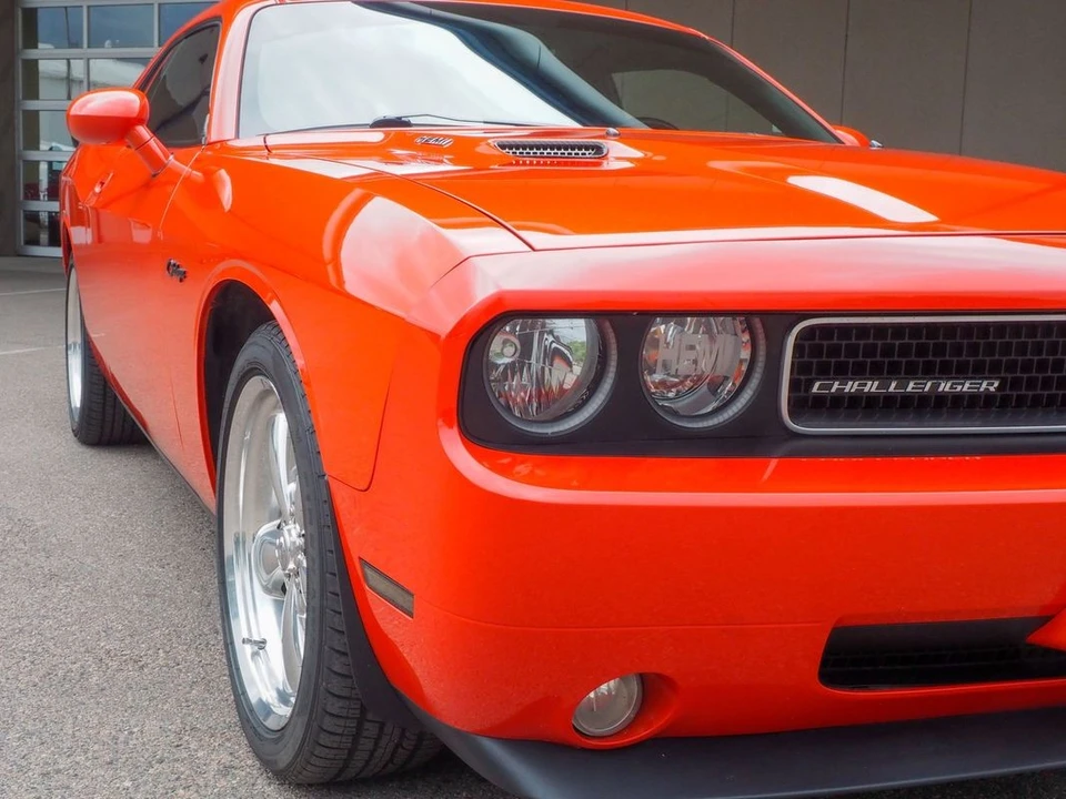 2010 Dodge Challenger 3rd Gen - Image 18 of 31