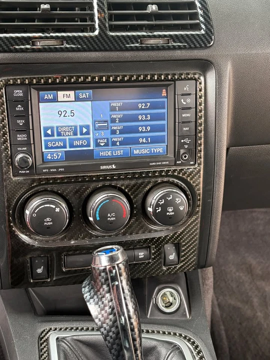 2010 Dodge Challenger 3rd Gen - Image 11 of 13