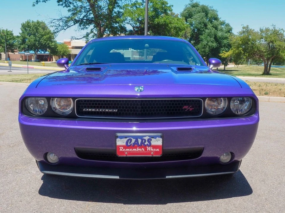 2010 Dodge Challenger 3rd Gen - Image 24 of 31