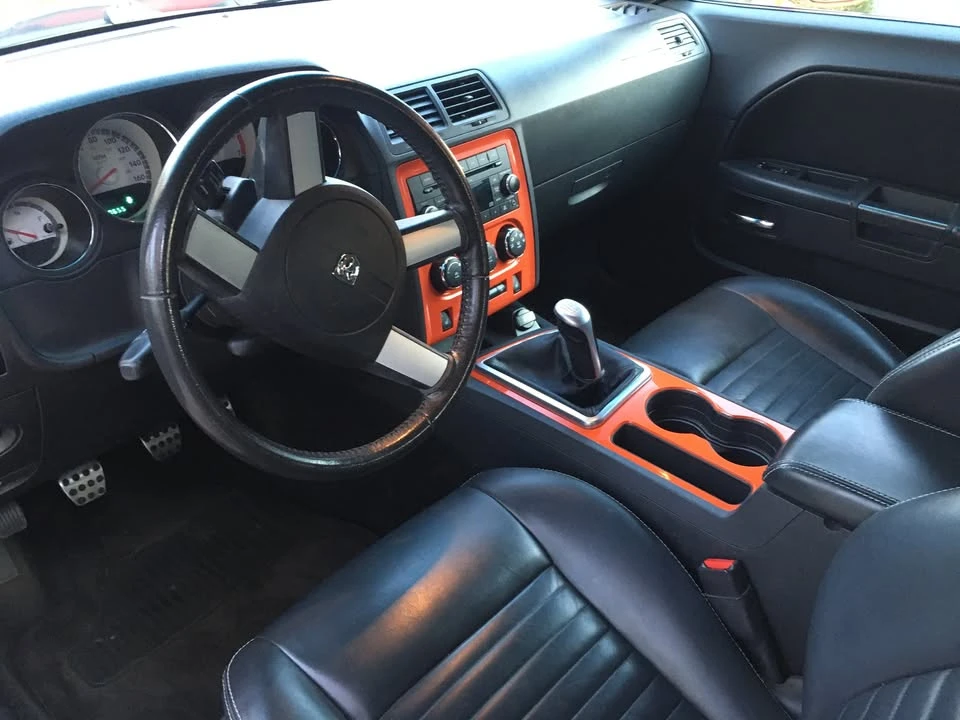 2010 Dodge Challenger 3rd Gen - Image 4 of 5