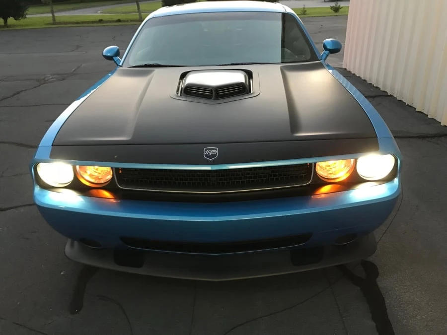 2010 Dodge Challenger 3rd Gen - Image 10 of 12