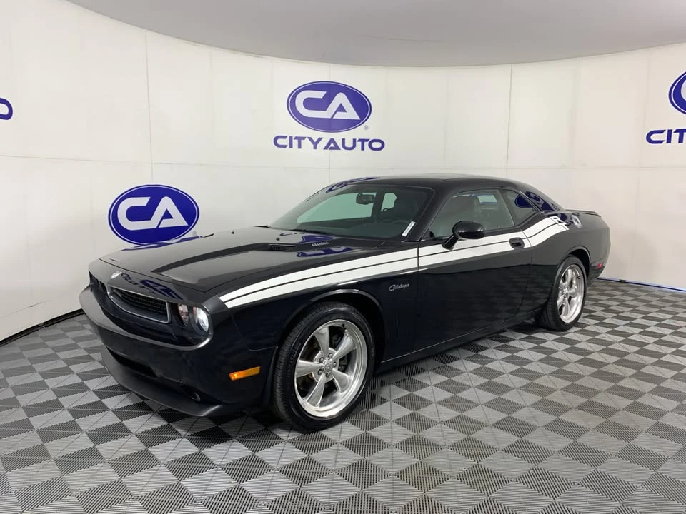 2010 Dodge Challenger 3rd Gen - Image 7 of 10