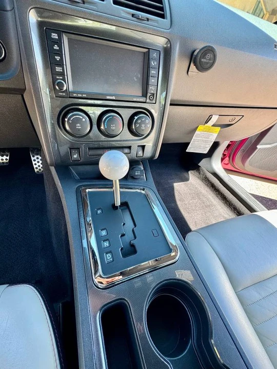 2010 Dodge Challenger 3rd Gen - Image 18 of 23