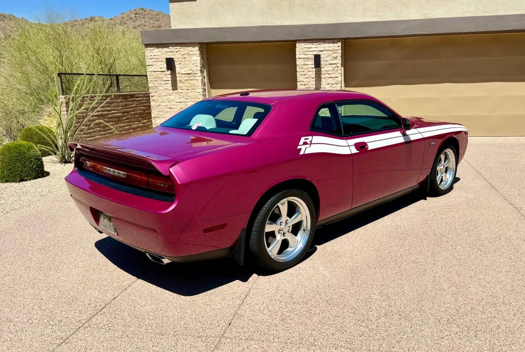 2010 Dodge Challenger 3rd Gen - Image 3 of 23