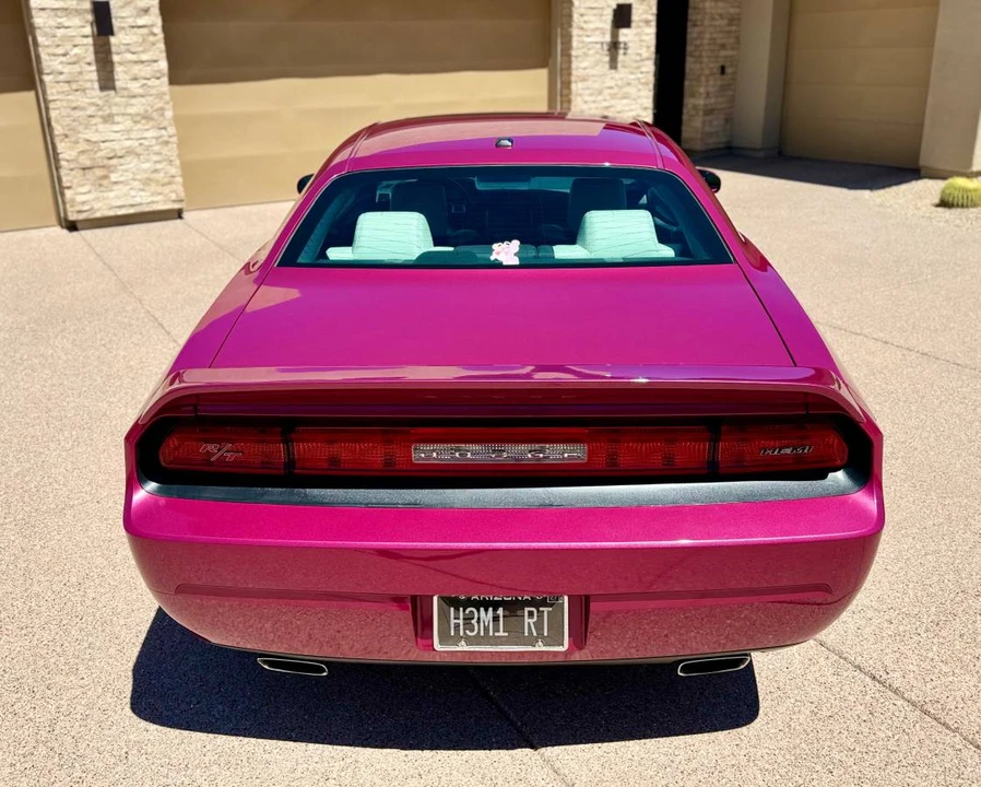 2010 Dodge Challenger 3rd Gen - Image 12 of 23