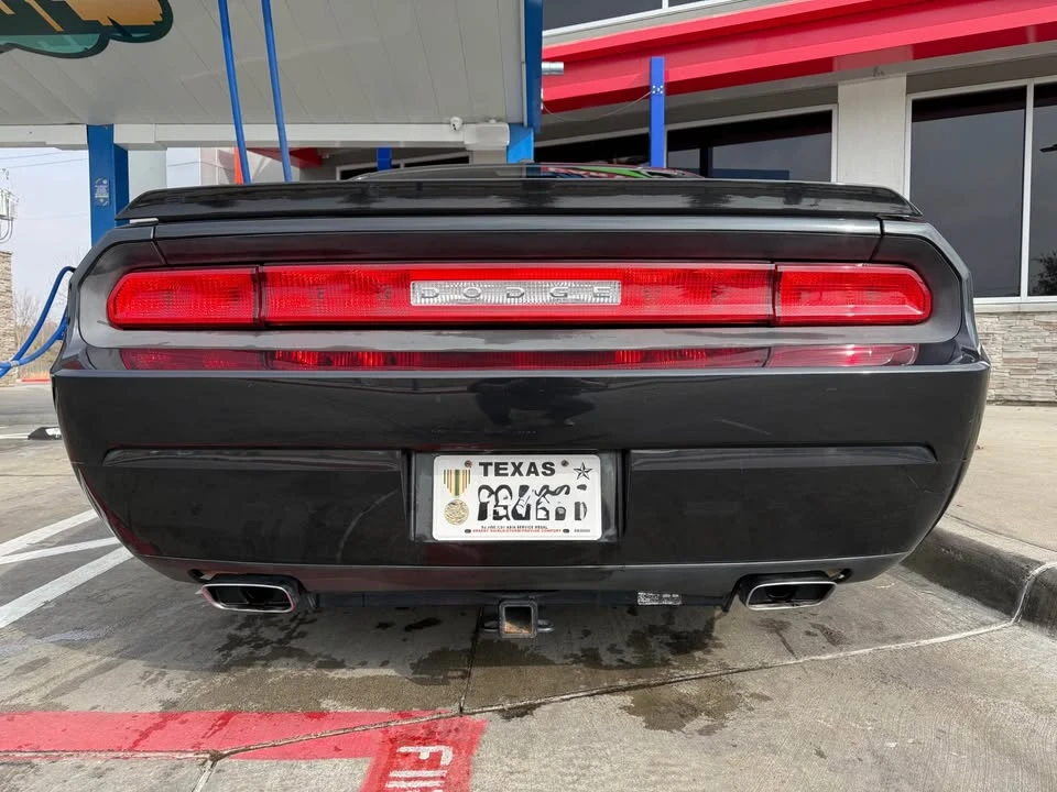 2010 Dodge Challenger 3rd Gen - Image 7 of 15
