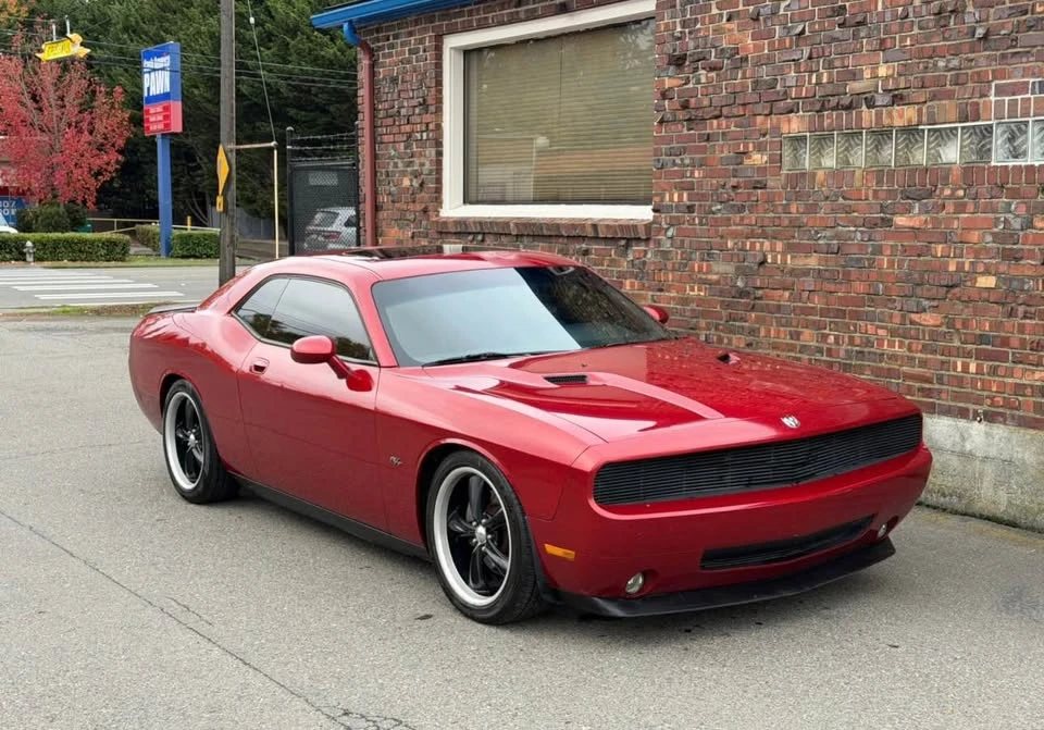 2010 Dodge Challenger 3rd Gen - Image 5 of 11