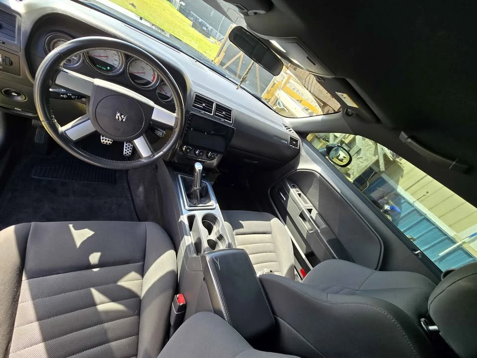 2010 Dodge Challenger 3rd Gen - Image 8 of 10