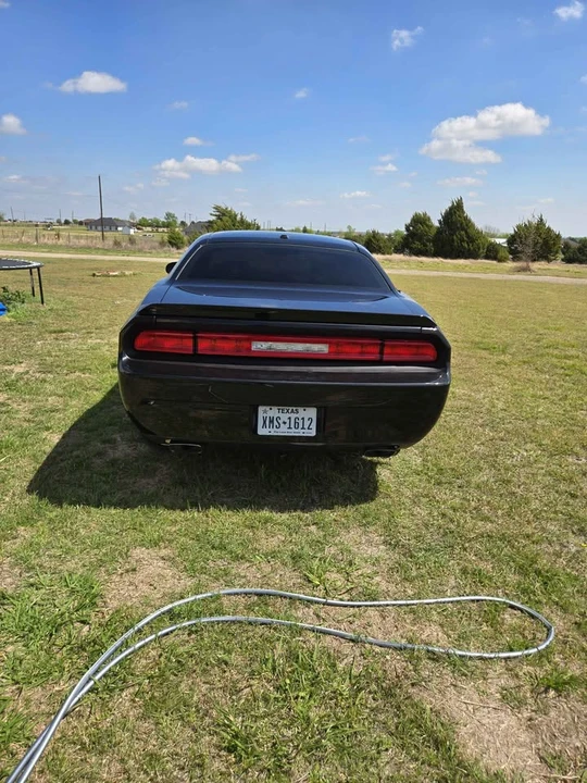 2010 Dodge Challenger 3rd Gen - Image 2 of 10