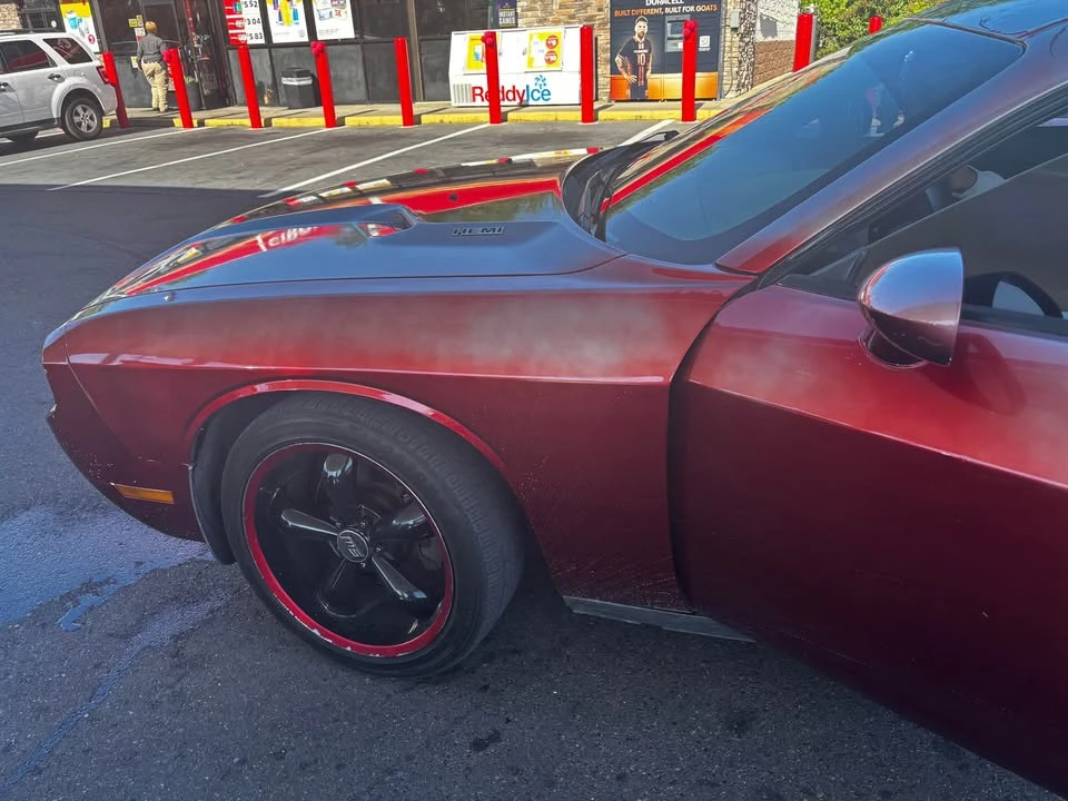 2010 Dodge Challenger 3rd Gen - Image 4 of 8