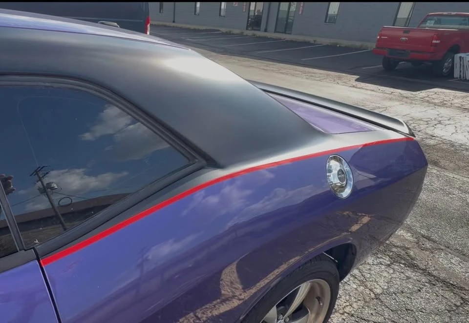 2010 Dodge Challenger 3rd Gen - Image 11 of 13