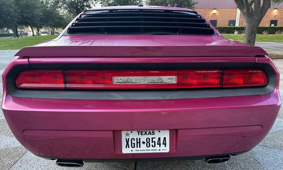 2010 Dodge Challenger 3rd Gen - Image 12 of 20