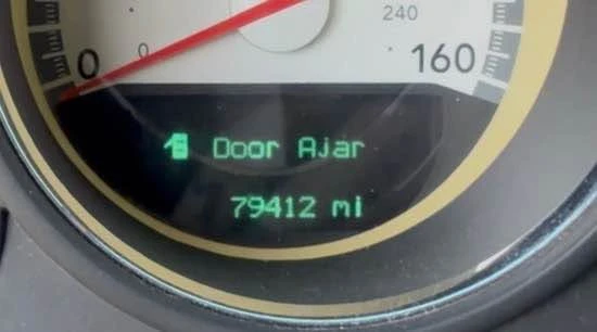 2010 Dodge Challenger 3rd Gen - Image 4 of 13