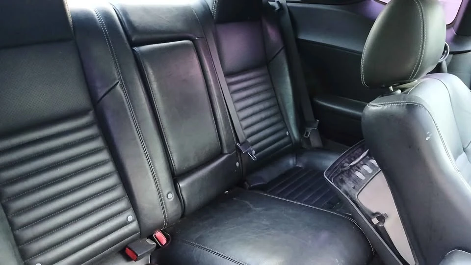 2010 Dodge Challenger 3rd Gen - Image 13 of 19