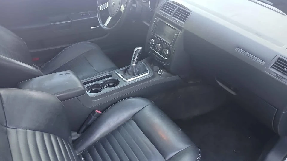 2010 Dodge Challenger 3rd Gen - Image 10 of 19