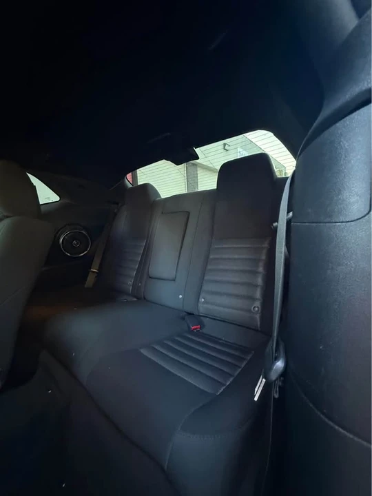2010 Dodge Challenger 3rd Gen - Image 10 of 14