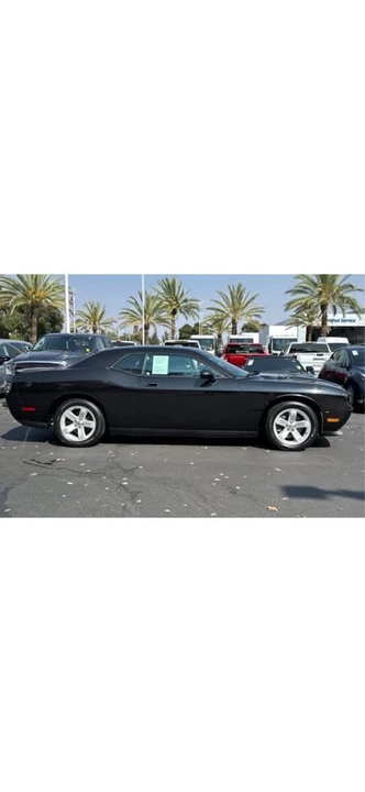 2010 Dodge Challenger 3rd Gen - Image 2 of 16