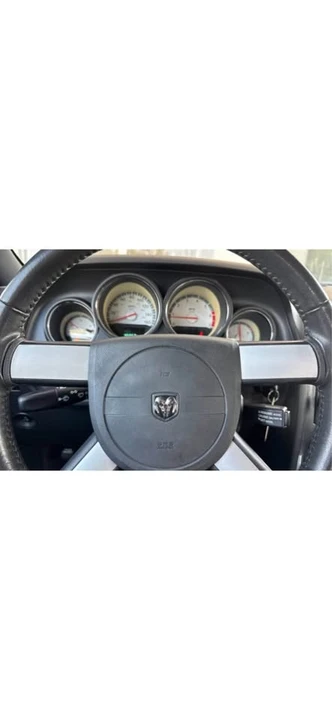 2010 Dodge Challenger 3rd Gen - Image 13 of 16