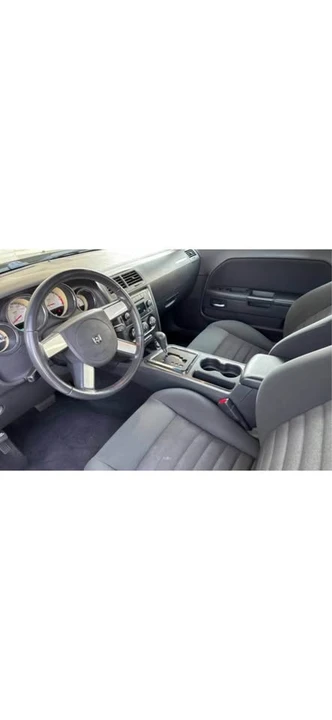 2010 Dodge Challenger 3rd Gen - Image 9 of 16